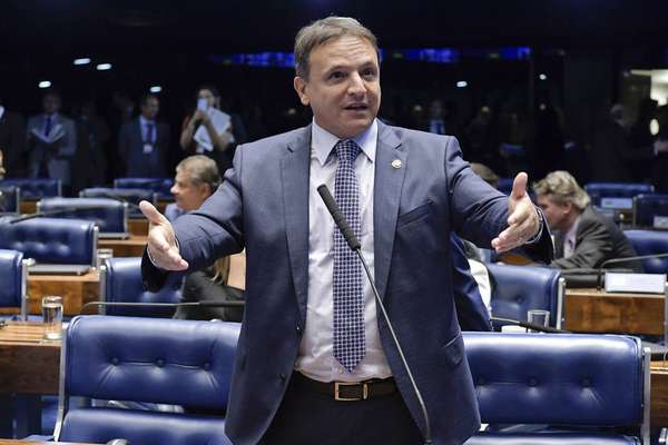 Parlamentares querem mais definições no texto do relator Márcio Bittar. Foto: Waldemir Barreto/Agência Senado / Estadão