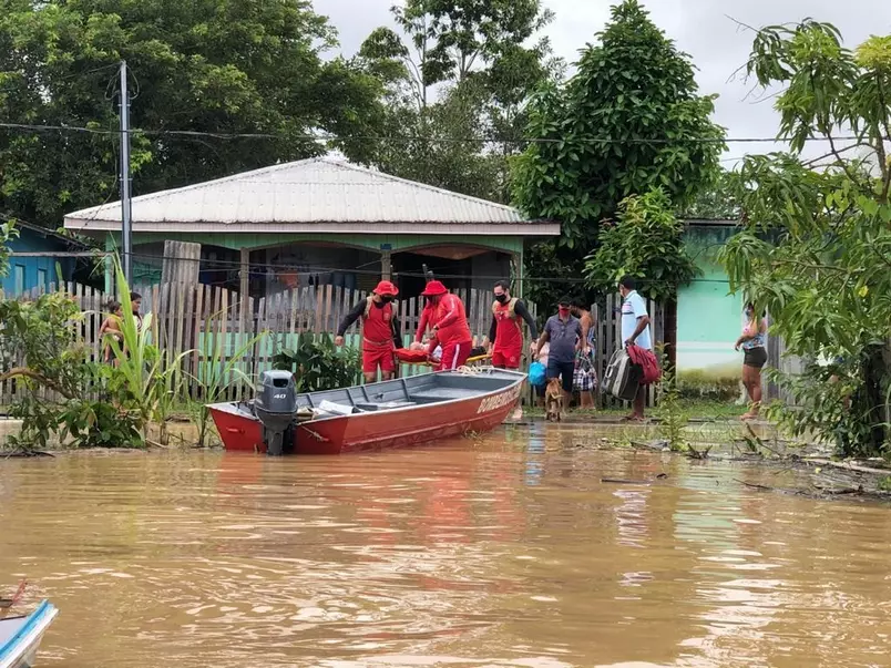 Enchentes no Acre já atingiram 10 cidades, inclusive a capital Rio Branco (21.fev.2021). Foto: Corpo de Bombeiros do Acre